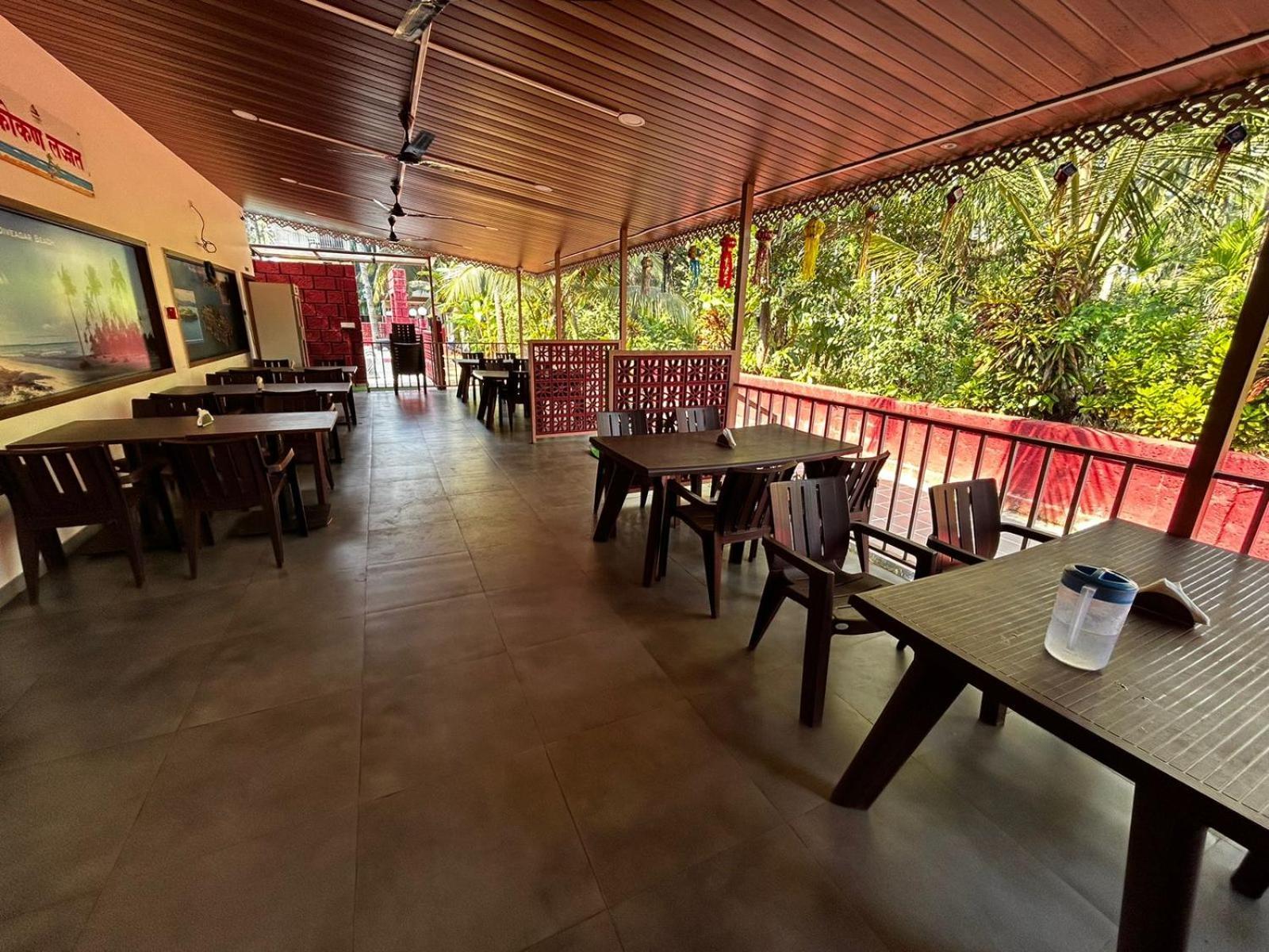 Srushti Sea Villa Resort Diveāgar المظهر الخارجي الصورة